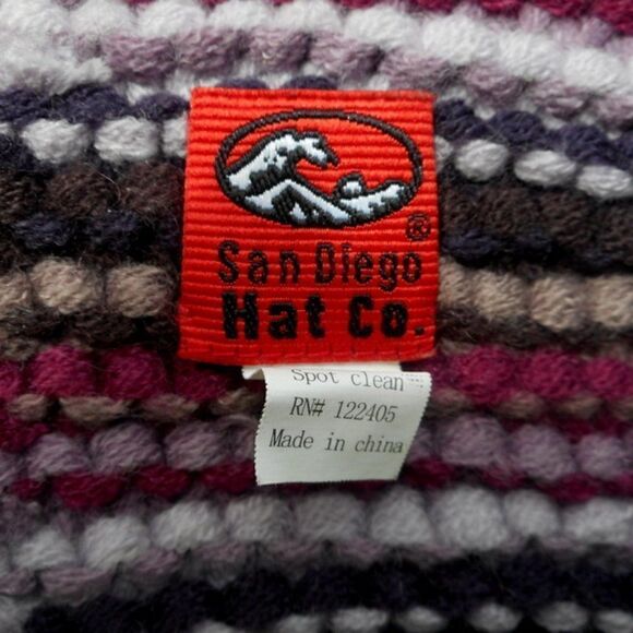 EUC SAN DIEGO HAT CO. Purple 100% Acrylic Girls Knit Scarf with Large Flower - Picture 9 of 10